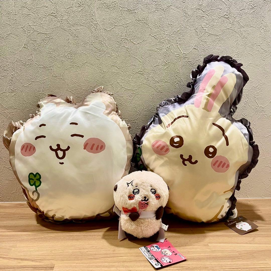 ちいかわ　ぬいぐるみ & クッション まとめ売り 11点