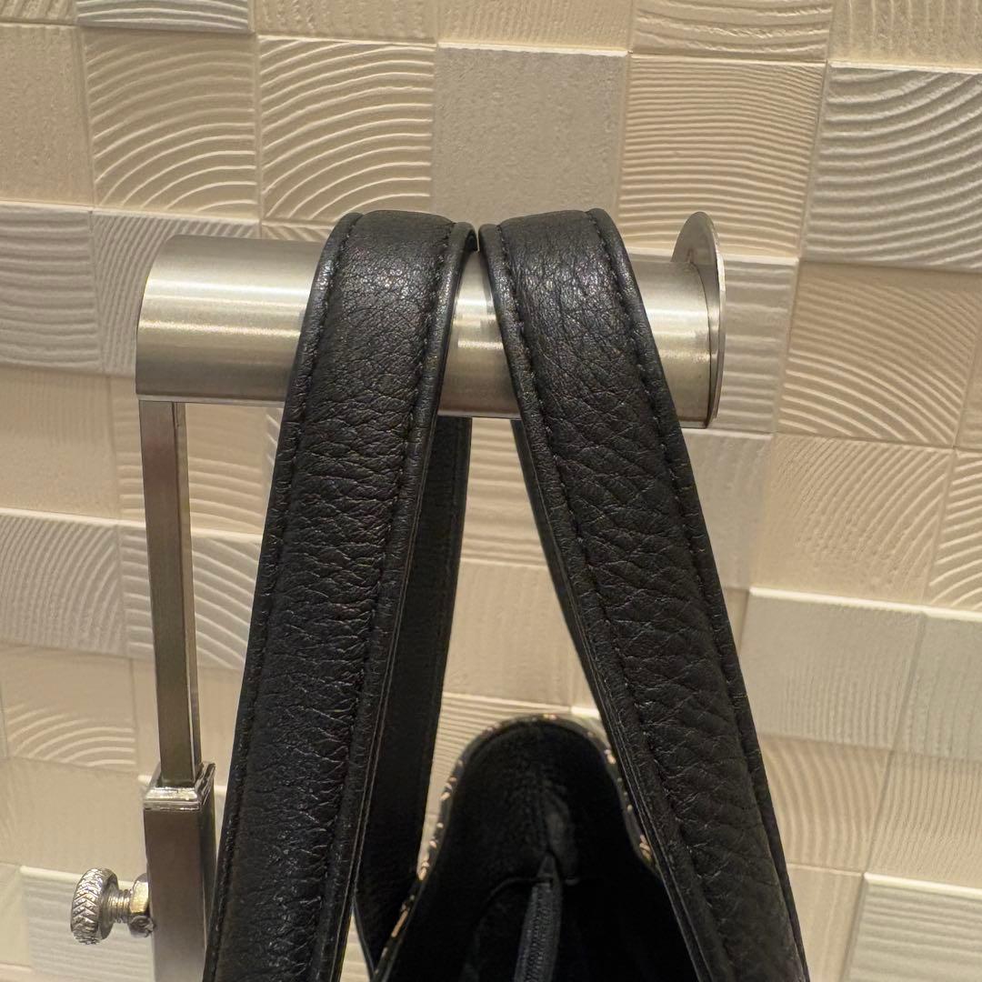 印伝　手提げ　ハンドバッグ　黒地　白漆　とんぼ　印傳屋 JRA公認　鹿革