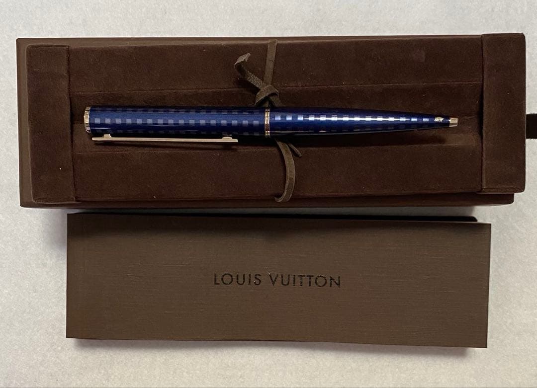 写真要確認】ルイヴィトン　LOUIS VUITTON ボールペン　筆記用具 ルイヴィトン美術館限定☆ウッド ボールペン☆ (Fondation Louis
