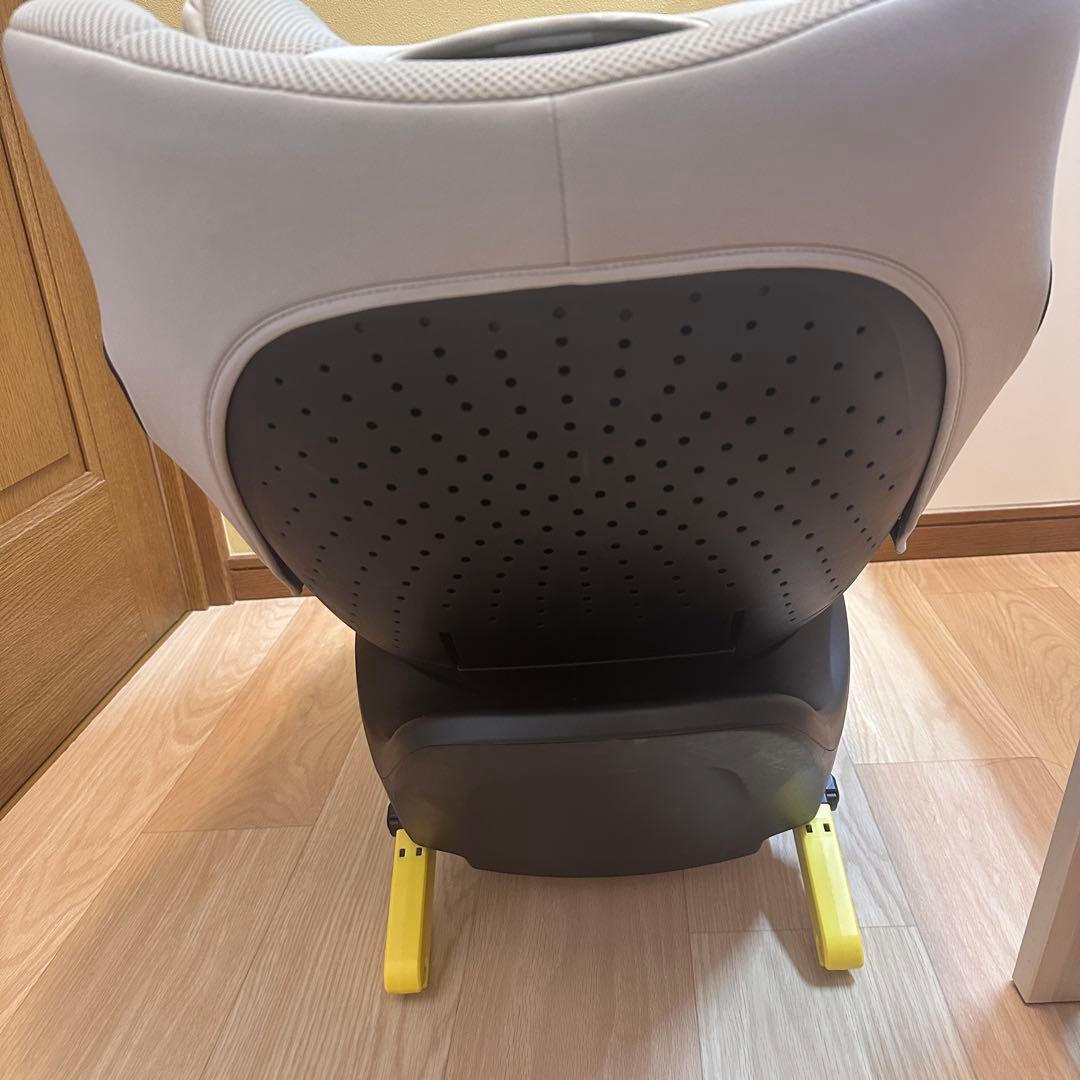 美品 アップリカ クルリラフィット