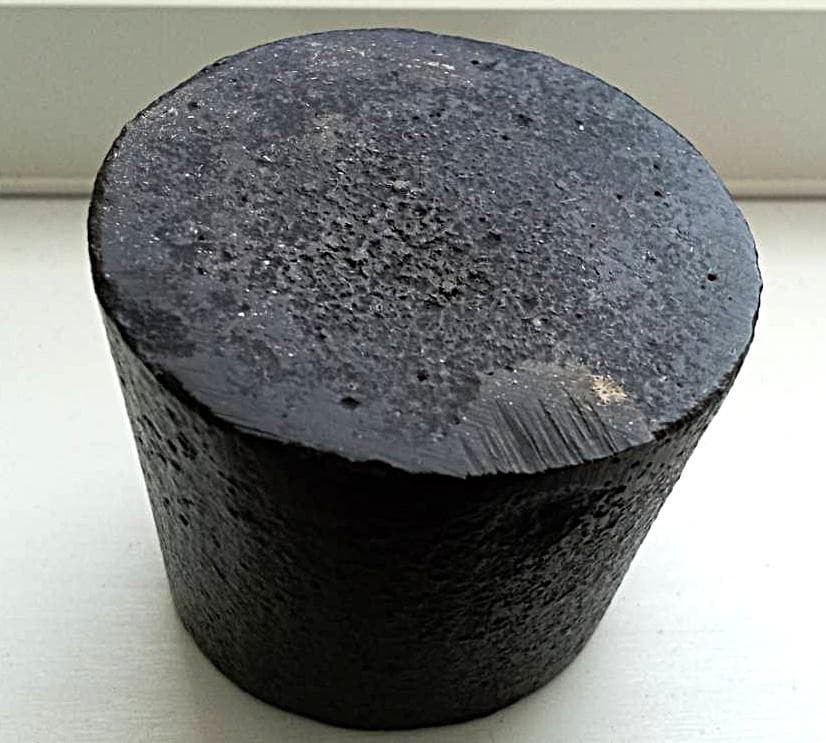 骨董・希少「平家由来の武将/揚羽蝶家紋 鉄製文鎮｜精緻な彫刻と重厚