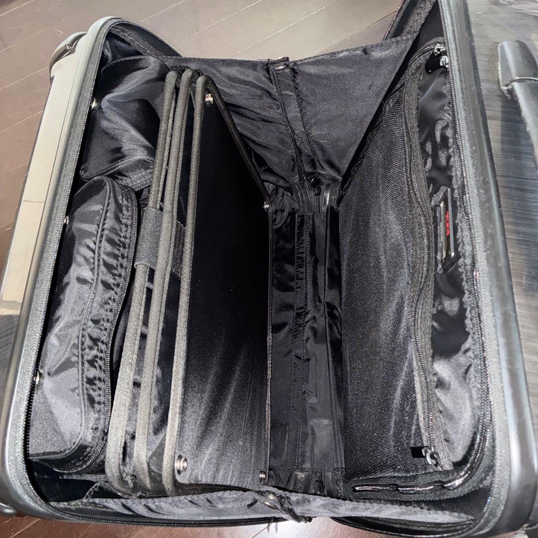 TUMI トゥミ 28012D コンパクトキャリーケース 2輪 中古品