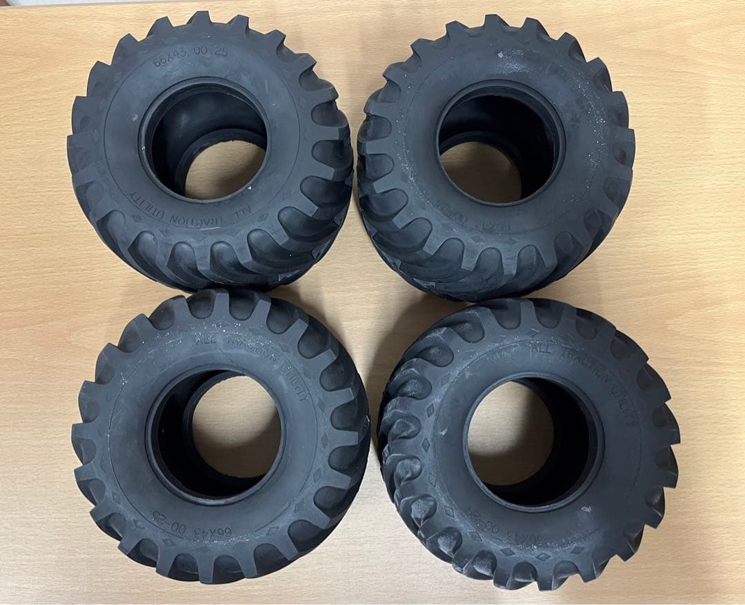 TAMIYA スーパークラッドバスター　クロームエディション　1/10