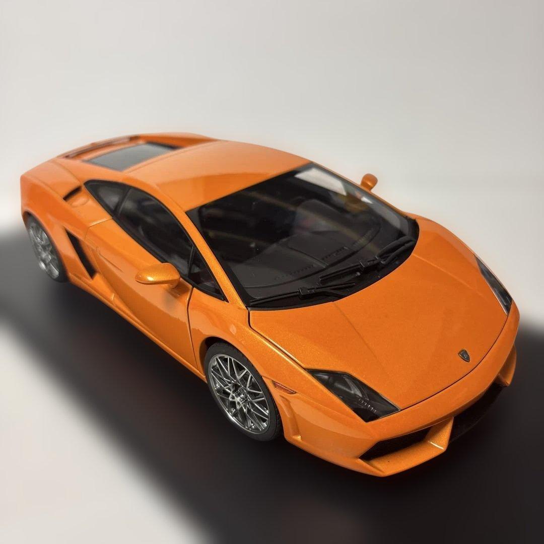 ミニカー LAMBORGHINI GALLARDO LP560-4