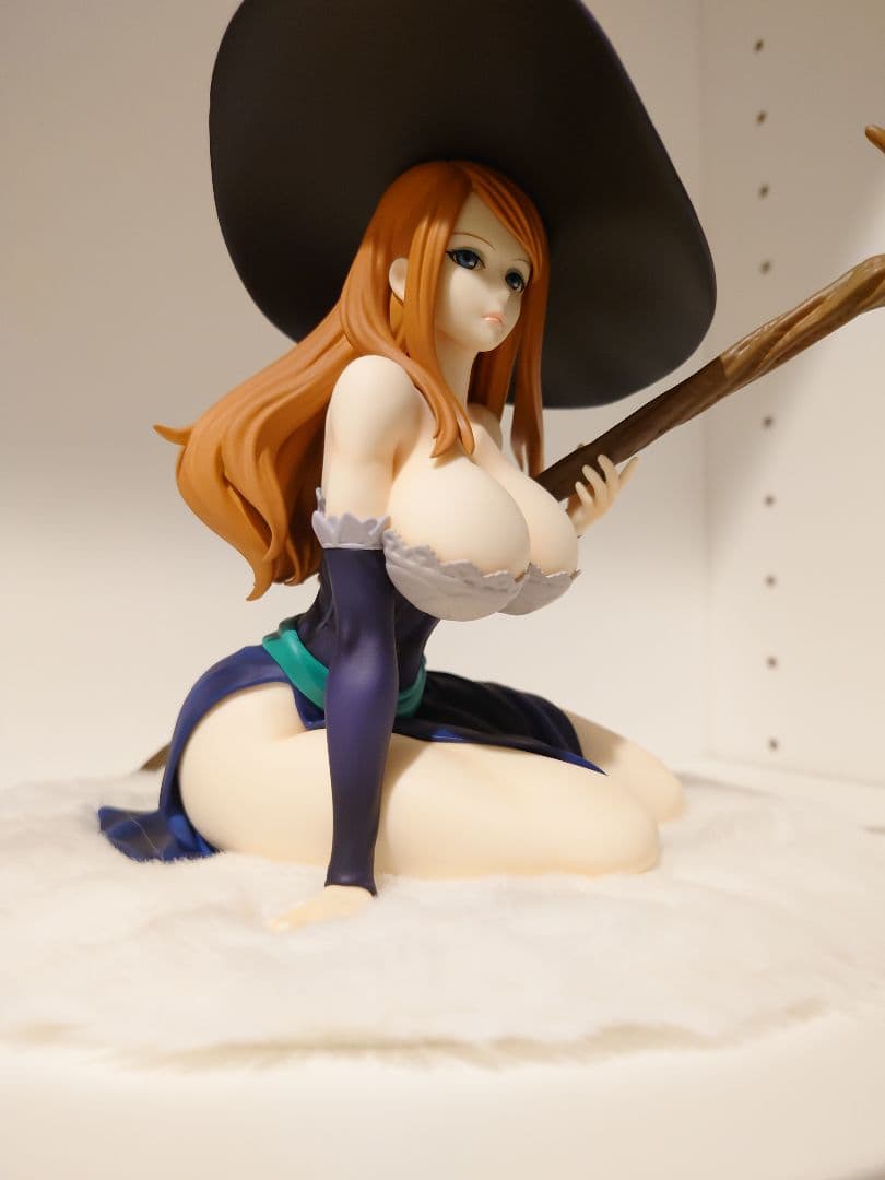 ドラゴンズクラウン　ソーサレス　フィギュア