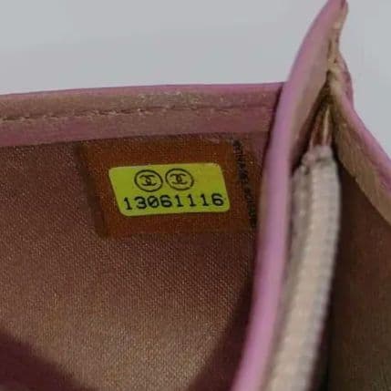 シャネル　カメリア　二つ折り　長財布　黒　ピンク　ブラック