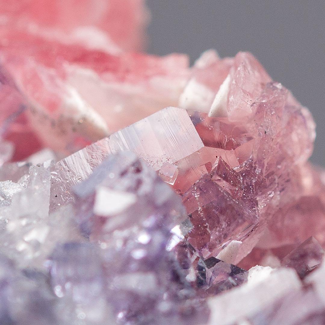 中国 ロードクロサイト フローライト 天然石 原石 鉱物標本 鉱石 蛍石