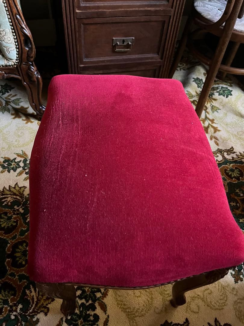 オットマン スツール 猫脚 アンティーク 赤 インテリア ビンテージ