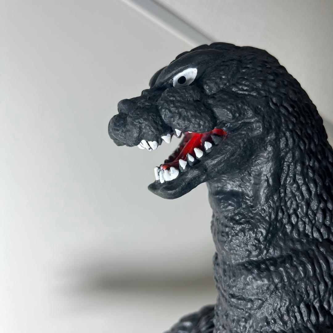 特々大 ゴジラ ソフビ 1988 BANDAI レア 年代物 - メルカリ