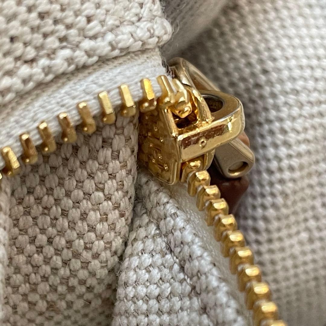 ショルダーストラップのみ　バッグは付属しません。