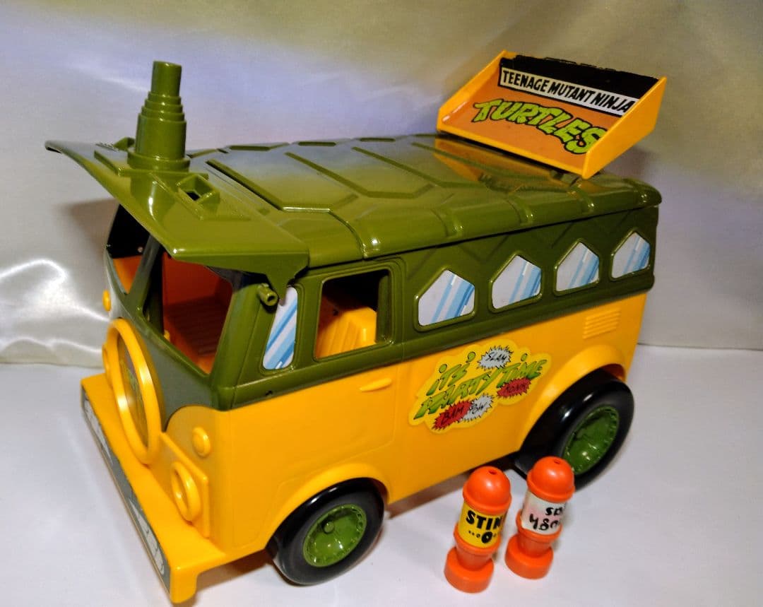 破損、欠品状態❌❌❌❌ ミュータントタートルズ タートルワゴン
