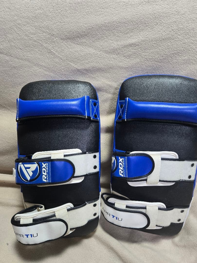 RDX キックミット 黒/青 - メルカリ