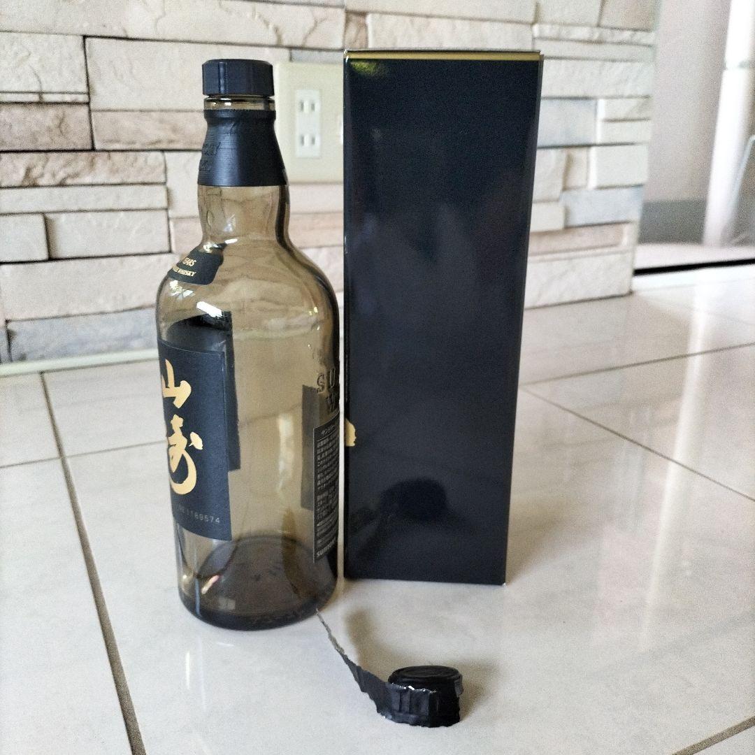山崎18年 空瓶ケース付き 【公式通販】 【山崎18年 空き瓶と専用