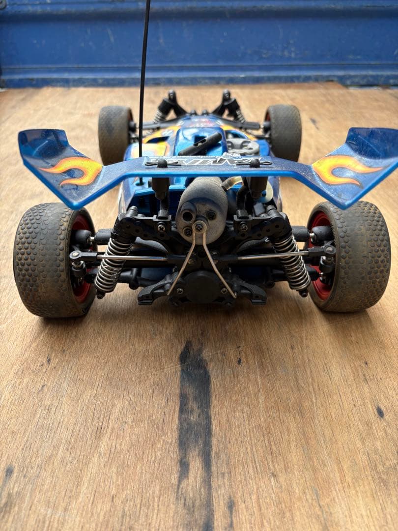 L*y様 ジャンク　タミヤオフロードカー　NDF-01　ナイトロサンダー　エンジ