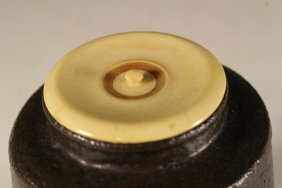 茶道具 唐物 黒釉 茶入 時代裂 仕服 良蓋(K-A208)