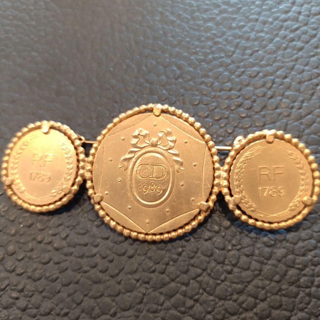 クリスチャンディオール　モチーフ　ブローチ　ゴールド 楽天市場】【未使用展示品】Christian Dior クリスチャン ディオール