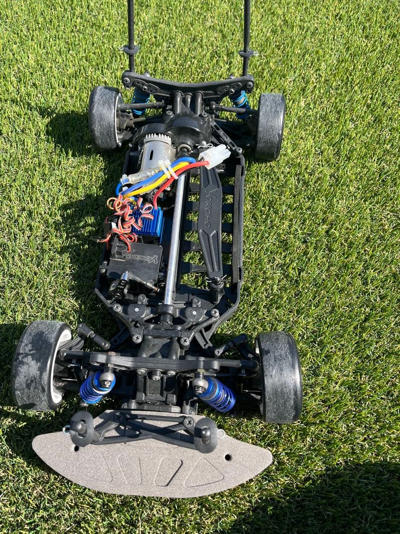 ヨコモ　ドリフトパッケージ S15クーペ 電動ラジコンカー