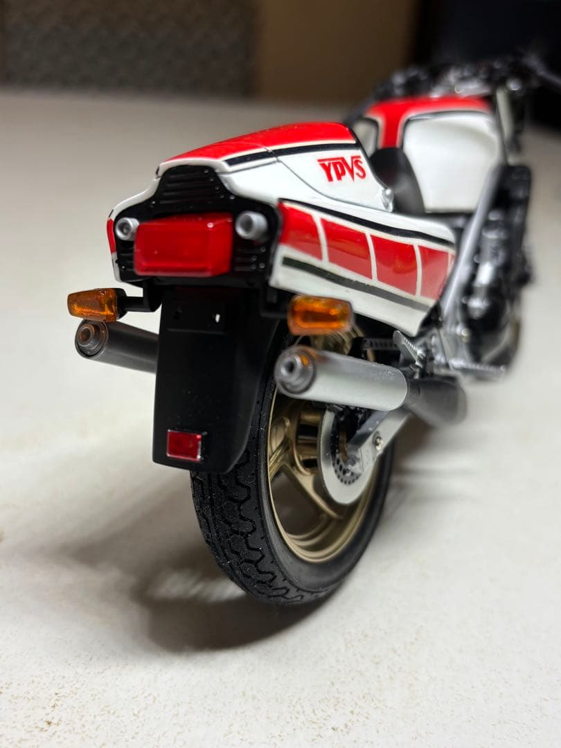 タミヤ 1/12 RZV500Rプラモデル完成品