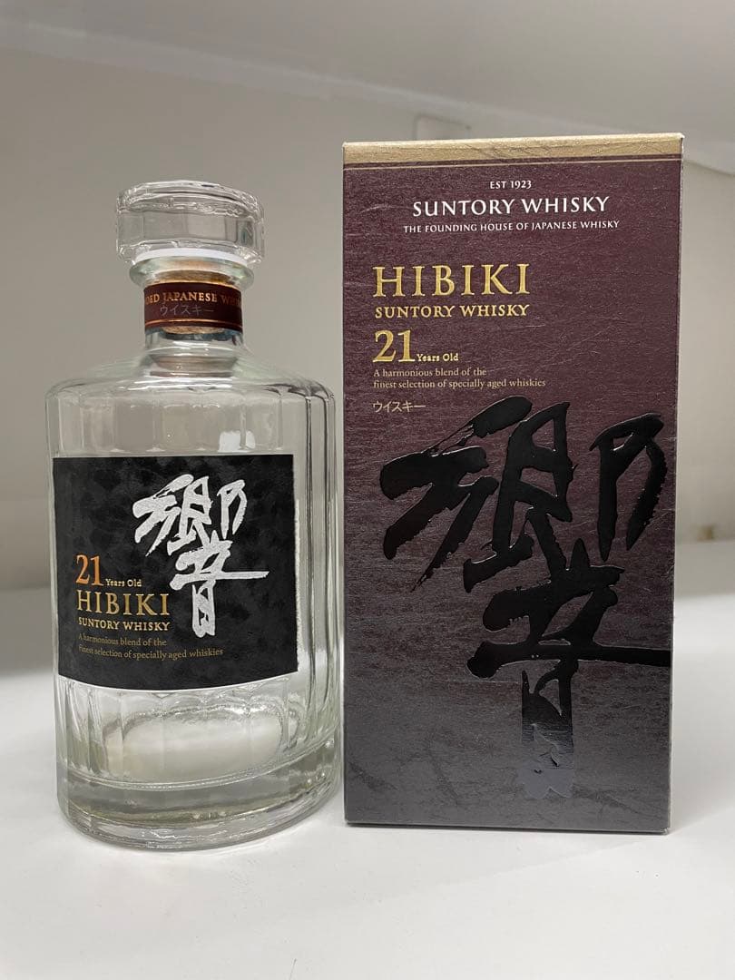 サントリー響21年空瓶箱付き