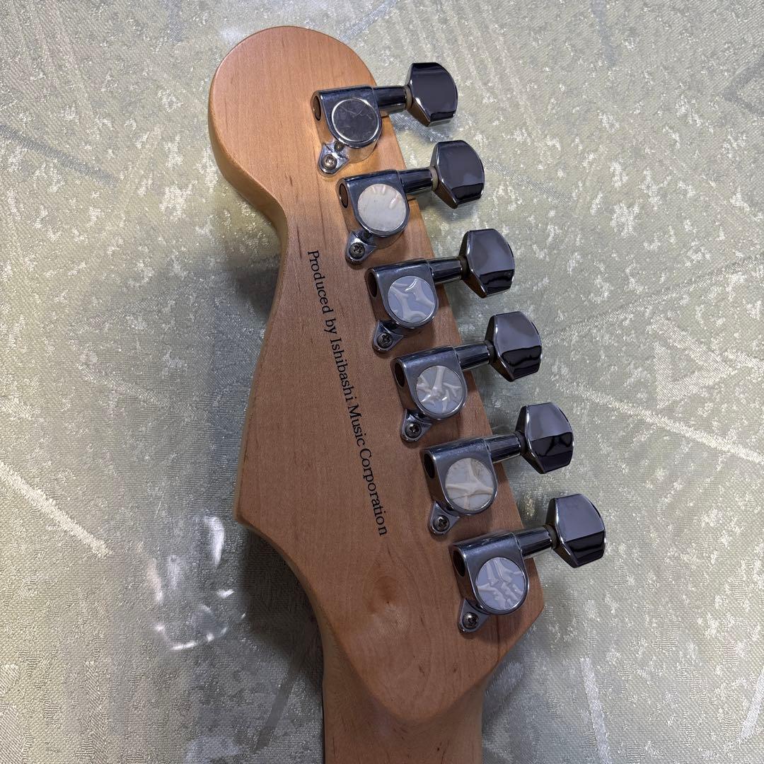 Mavis ストラト BUSKER´S ストラト(ネックを外して発送)