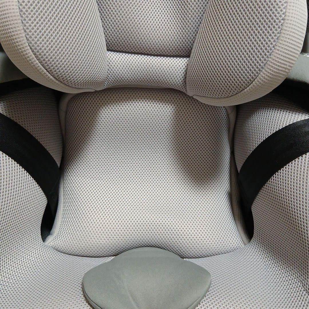 Combi クルムーヴアドバンス　ISOFIX　JP-590