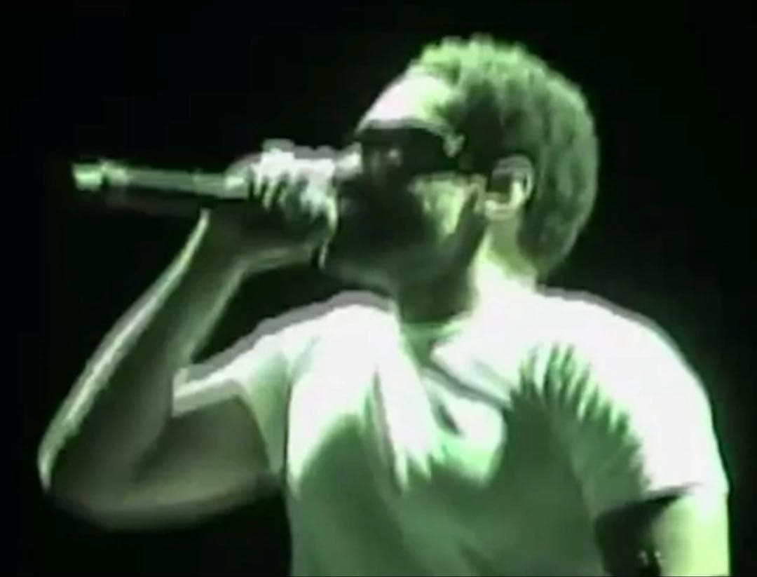 ビデオカメラ T O S Retro Camcorder