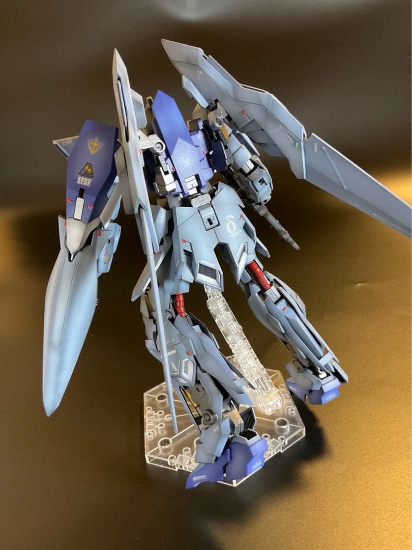 MG デルタプラス 全塗装完成品 ガンプラ MG デルタプラス