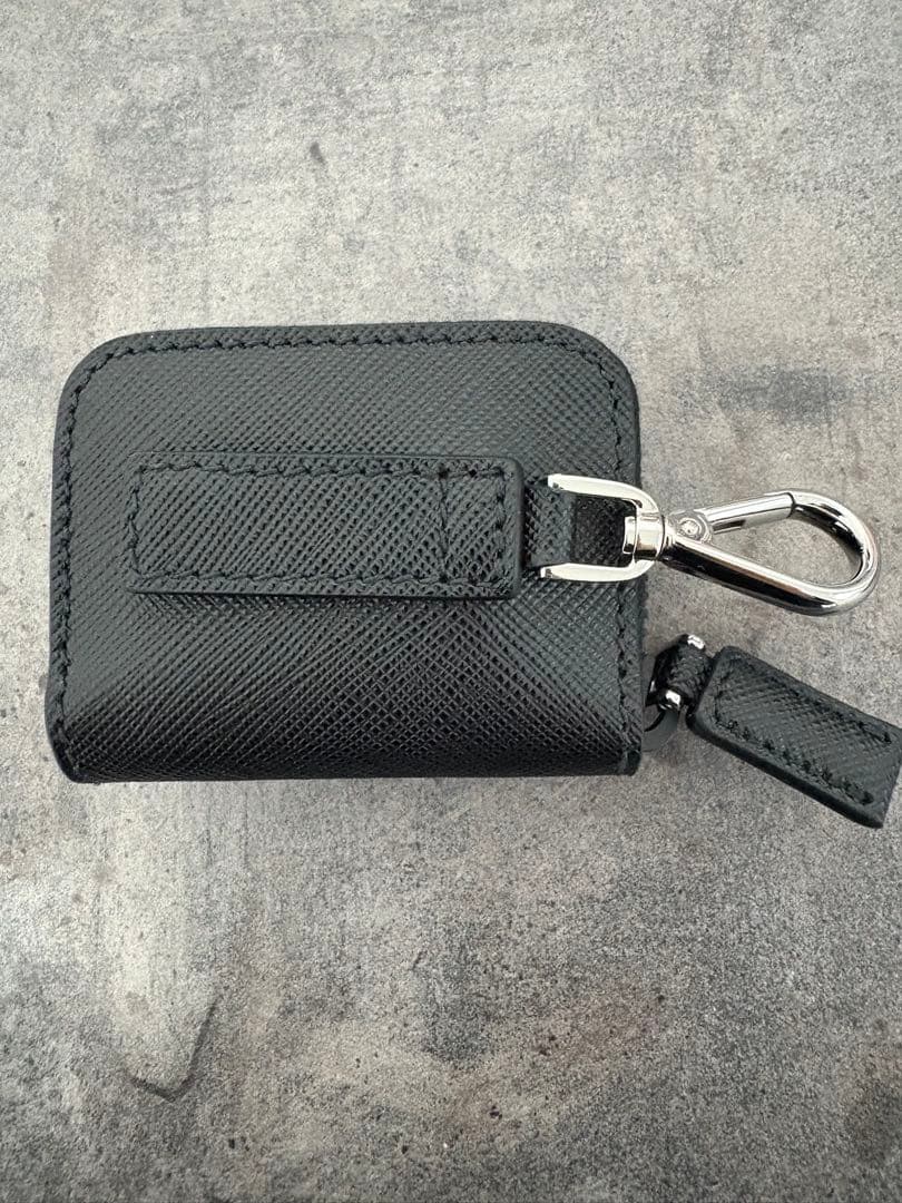 PRADA レザーポーチ　キーホルダー