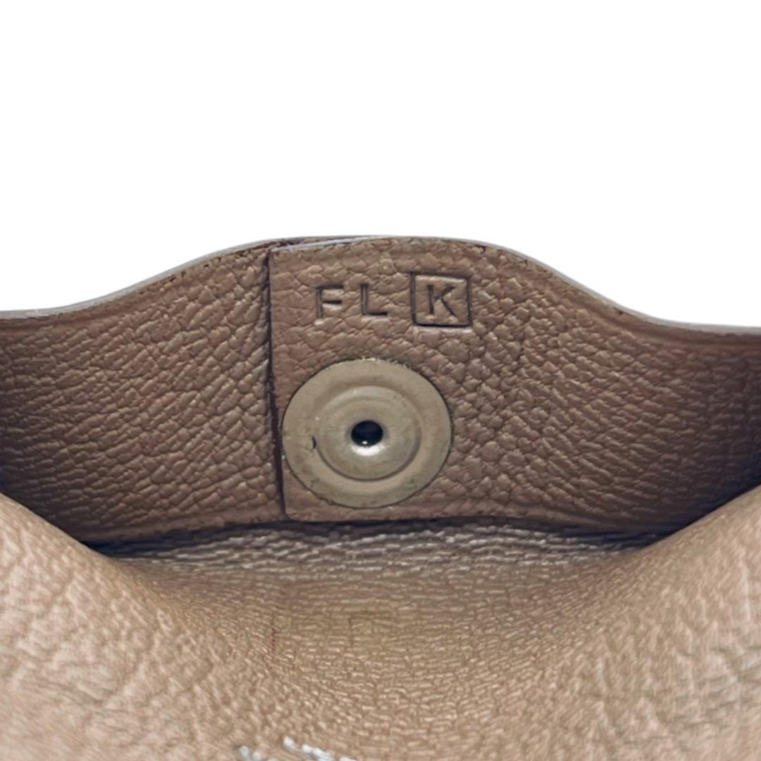 エルメス シェブルミゾル エトゥープ バスティア ケース 刻印□K レザー