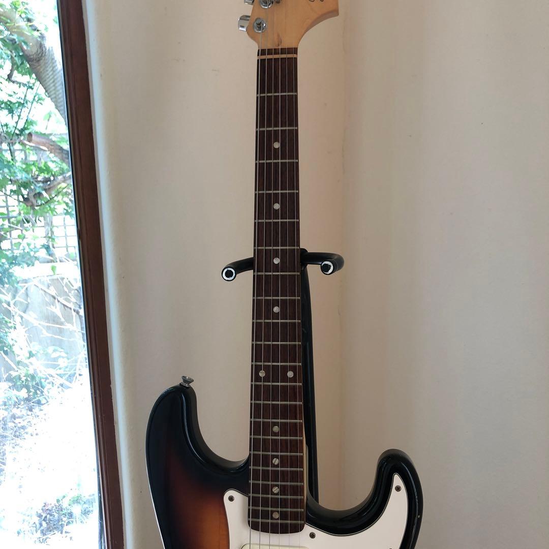 Squier　ストラトキャスター　サンバースト　スクワイアー