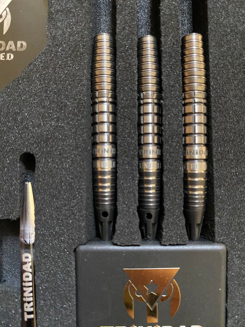 Gonzalez6 西哲平 選手モデル トリニダード