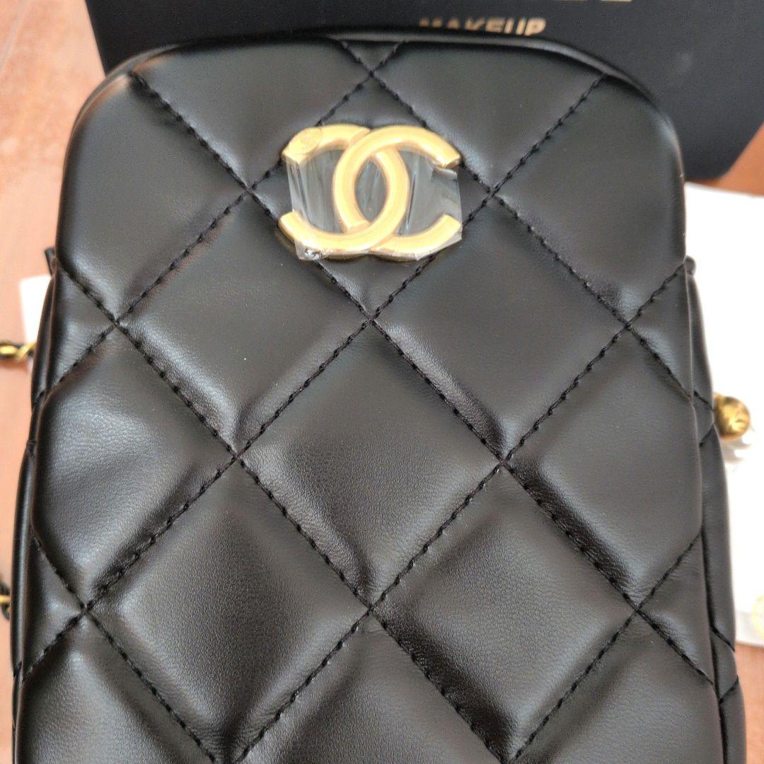 CHANEL シャネル　ブラックショルダーバッグ　ノベルティ