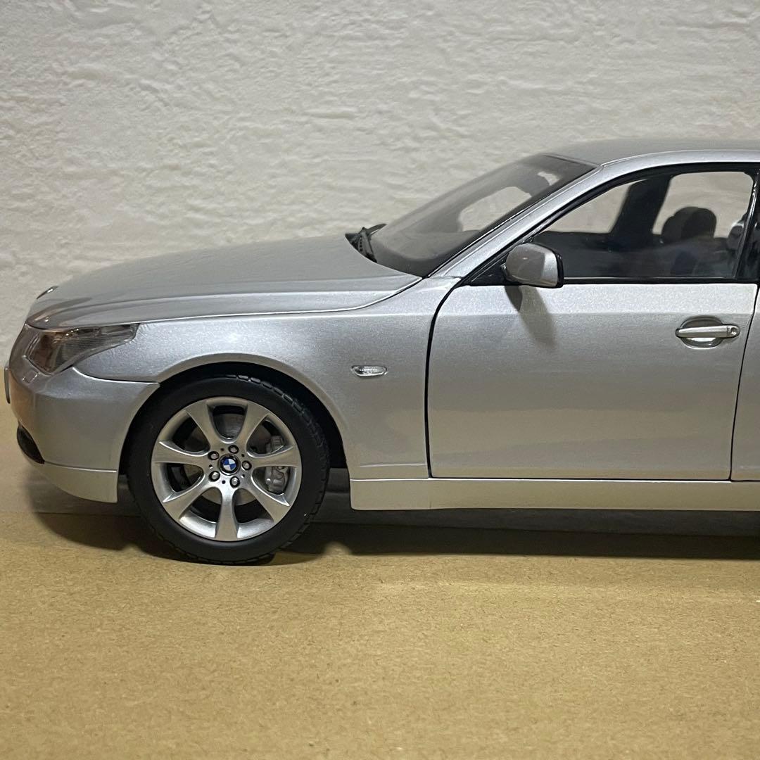 京商 1/18 BMW 5シリーズ ER シルバー 1/18 スケール ミニカー