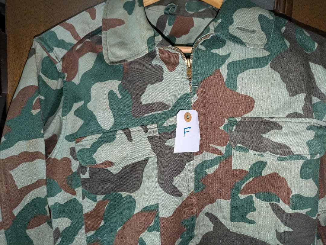 陸自 熊笹迷彩上下セット NO. F サイズ表記2-公式通販サイト