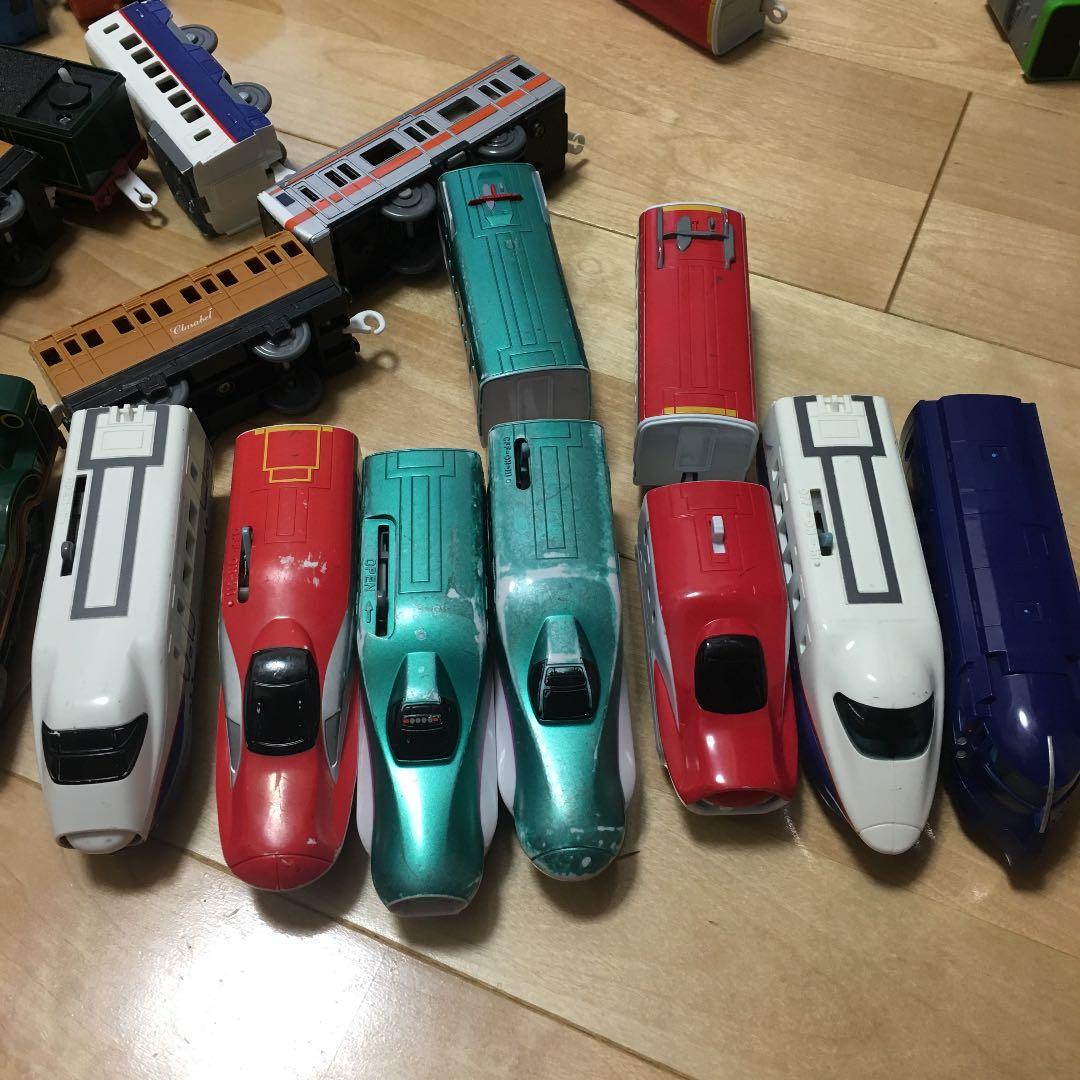 ぱっぱぱ様 レールと同封 プラレール 電車 30点 ジャンク品含め