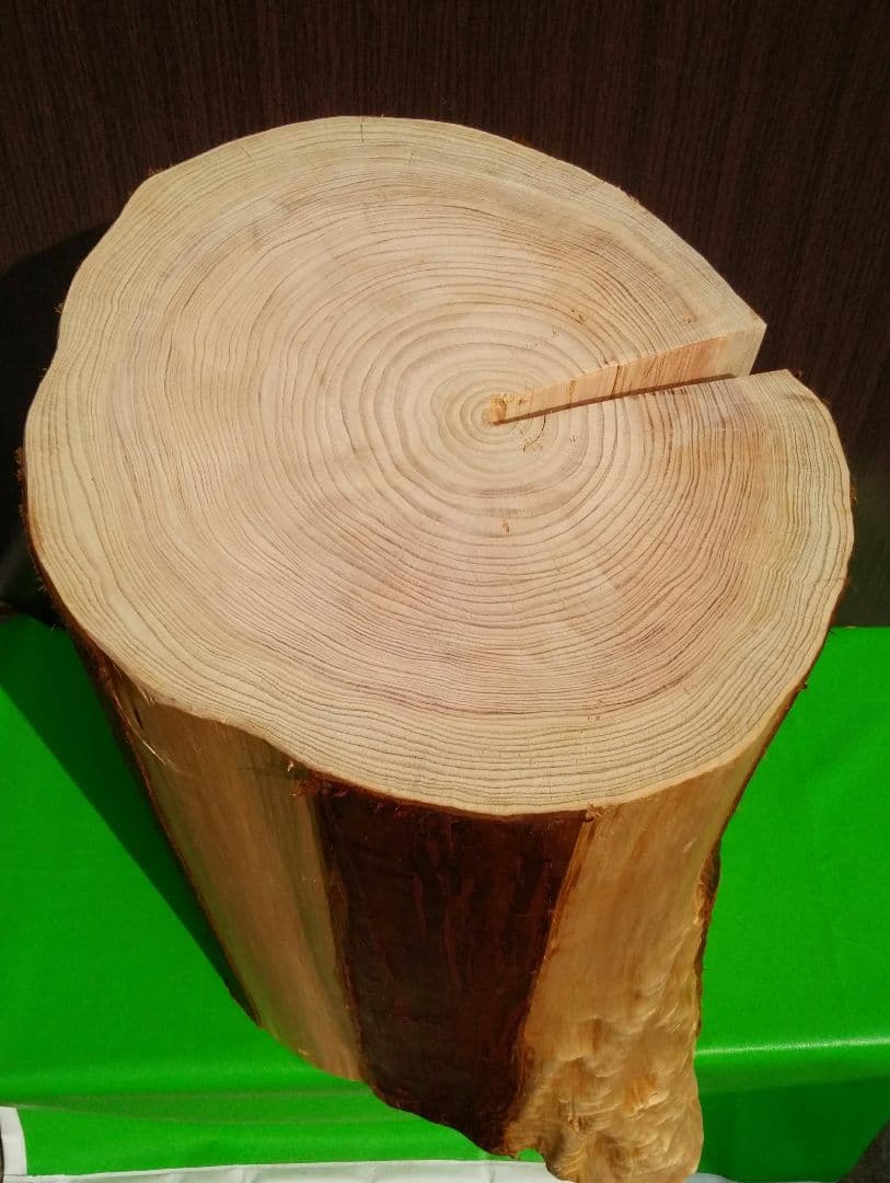 檜磨き丸太椅子　244