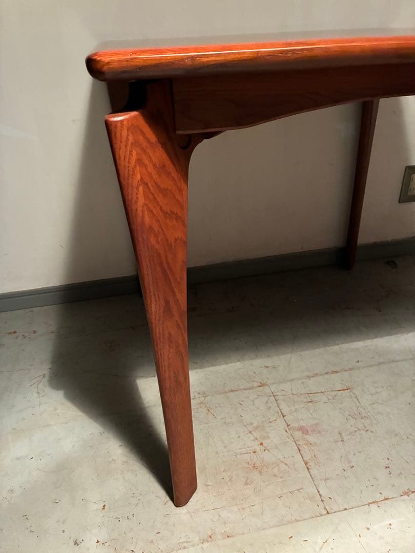 ACTUS BOSCO ダイニングテーブル　朝日木材加工　ダイニングテーブル