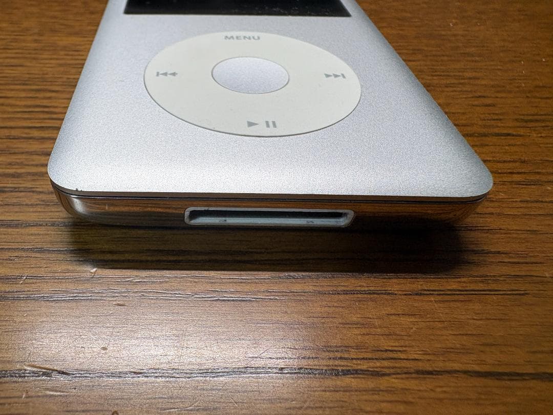 iPod classic 120 GB A1238 - メルカリ