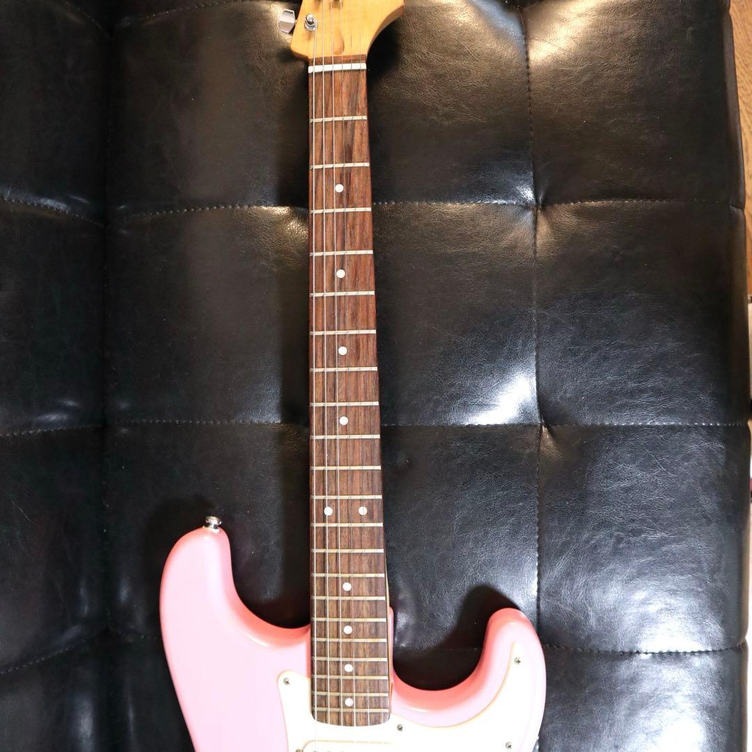 Squier by Fender BULLET STRAT PINK ストラト