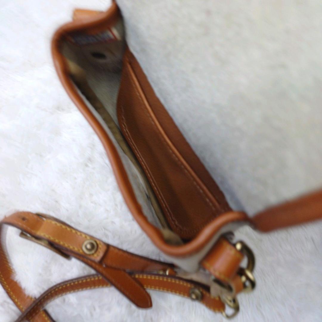 【希少】Dooney & Bourke オールウェザーレザー ダックバック