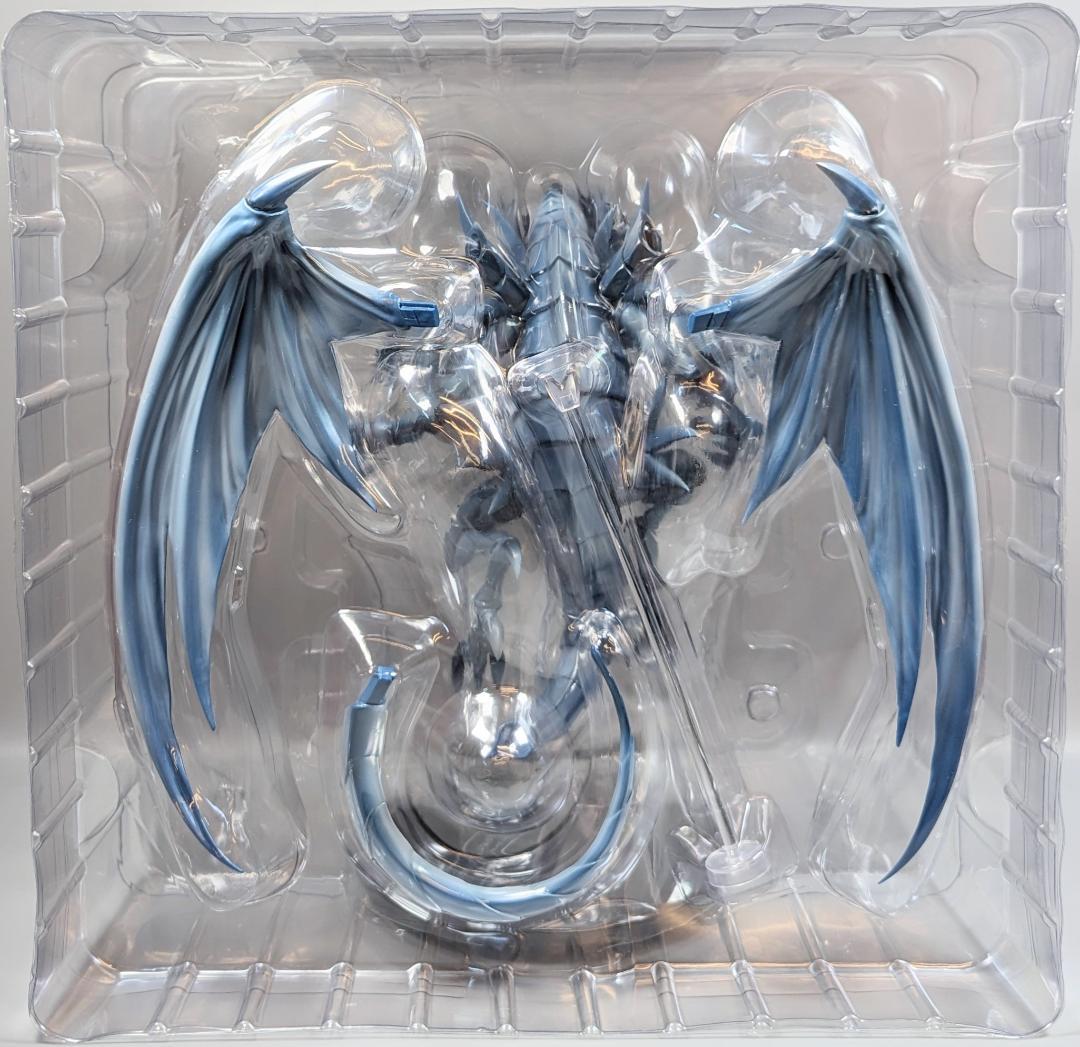 遊戯王デュエルモンスターズ 青眼の究極竜 PVC フィギュア