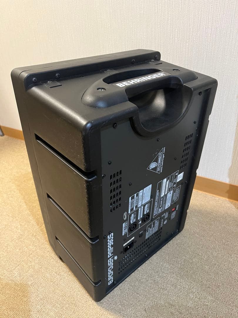 ベリンガー　パワードミキサー