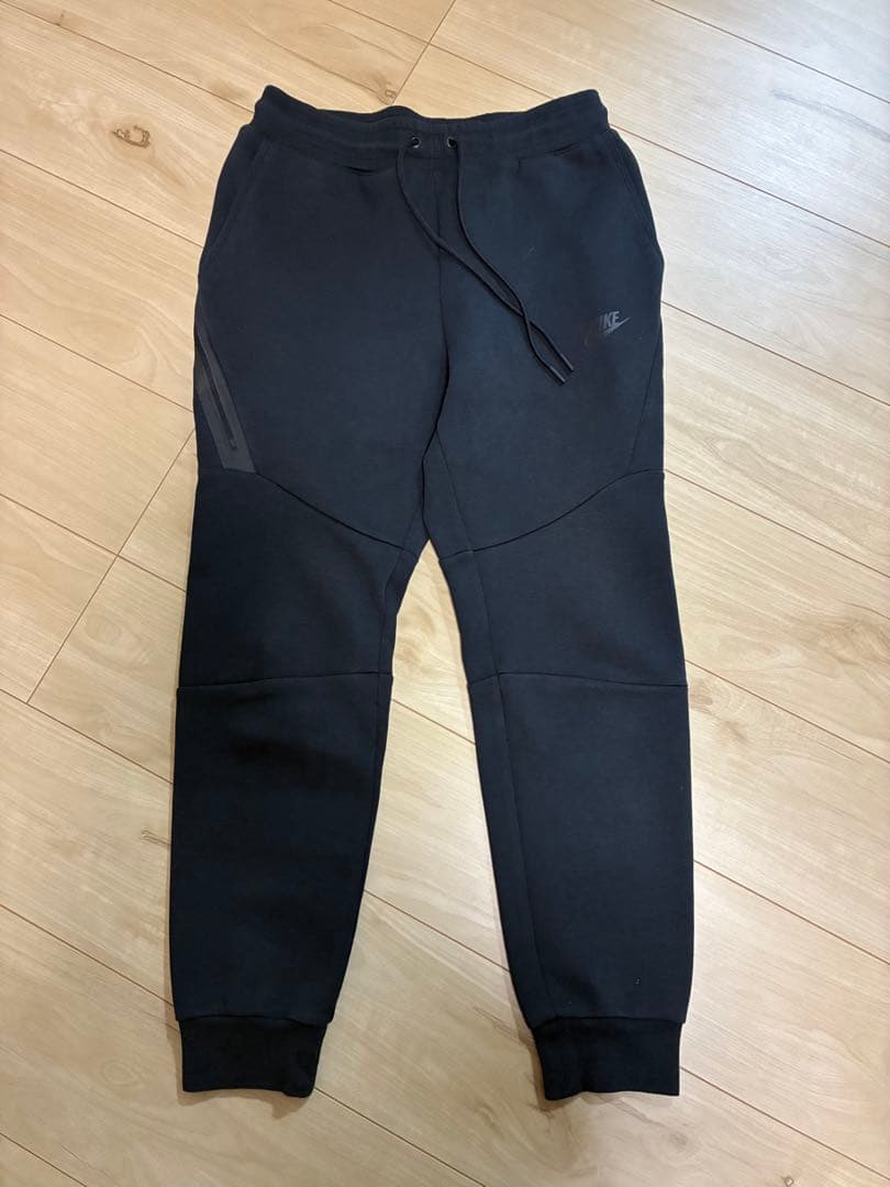 ナイキテックフリース　セットアップ　上下　ブラック　Sサイズ　国内正規品