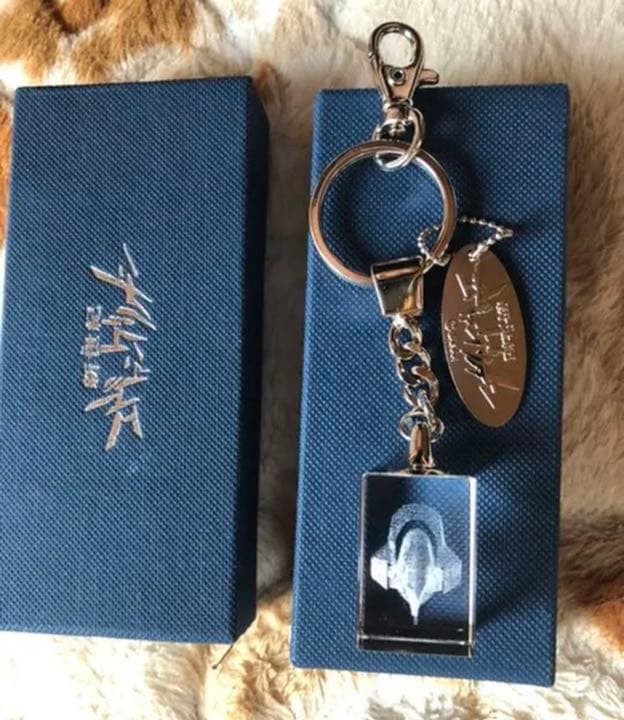 激レア エヴァンゲリオン 初号機 キーホルダー 関係者 寄贈品