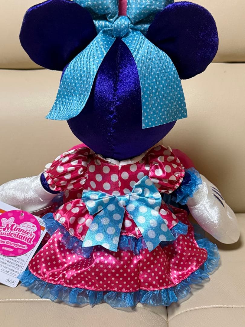 ミニー　ファンダーランド　ぬいぐるみ