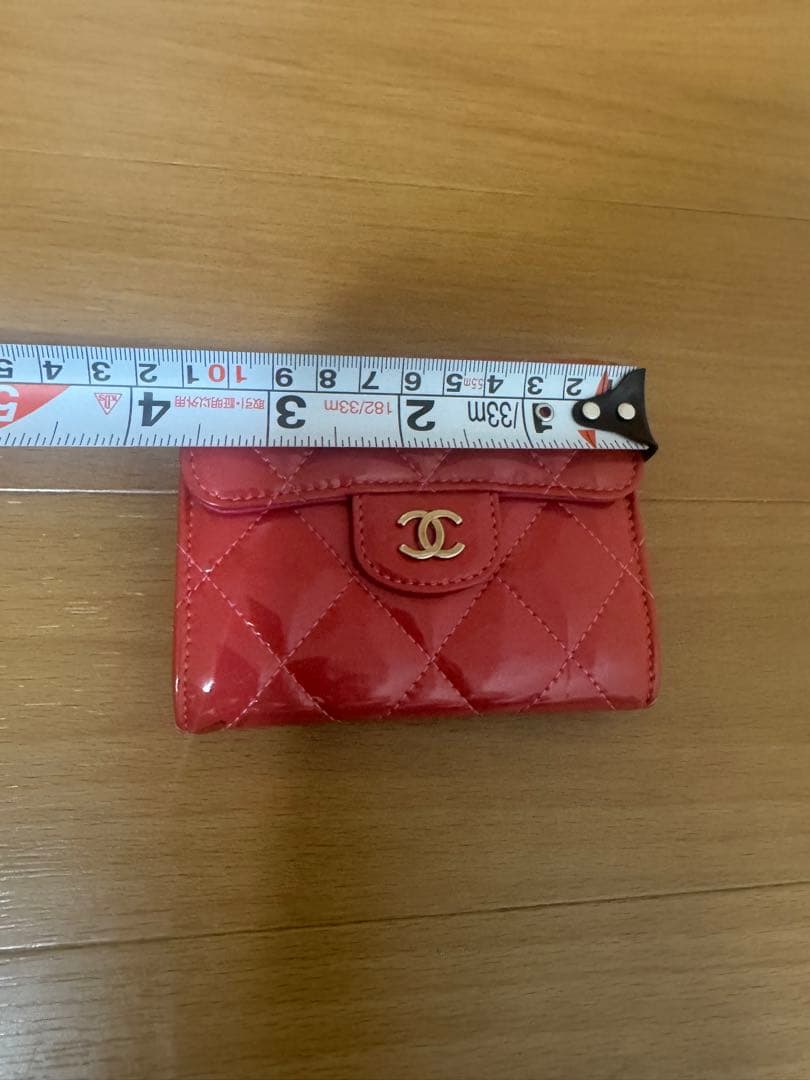 CHANEL シャネル　マトラッセ　ケース　エナメル　財布