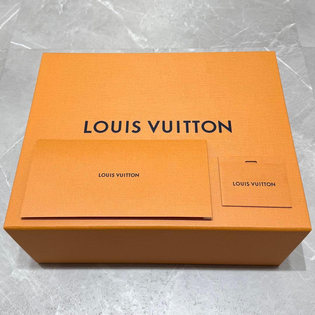 【LOUIS VUITTON】LV チェッカー・ライン ダービー 8