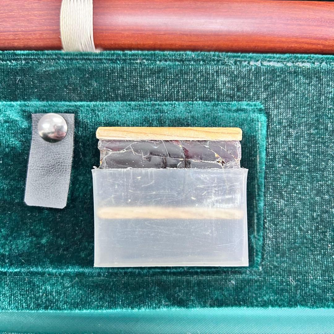 (k20)中国楽器 二胡 弦楽器 蛇革 パイソン 美品 ケース付き 中国蘇州