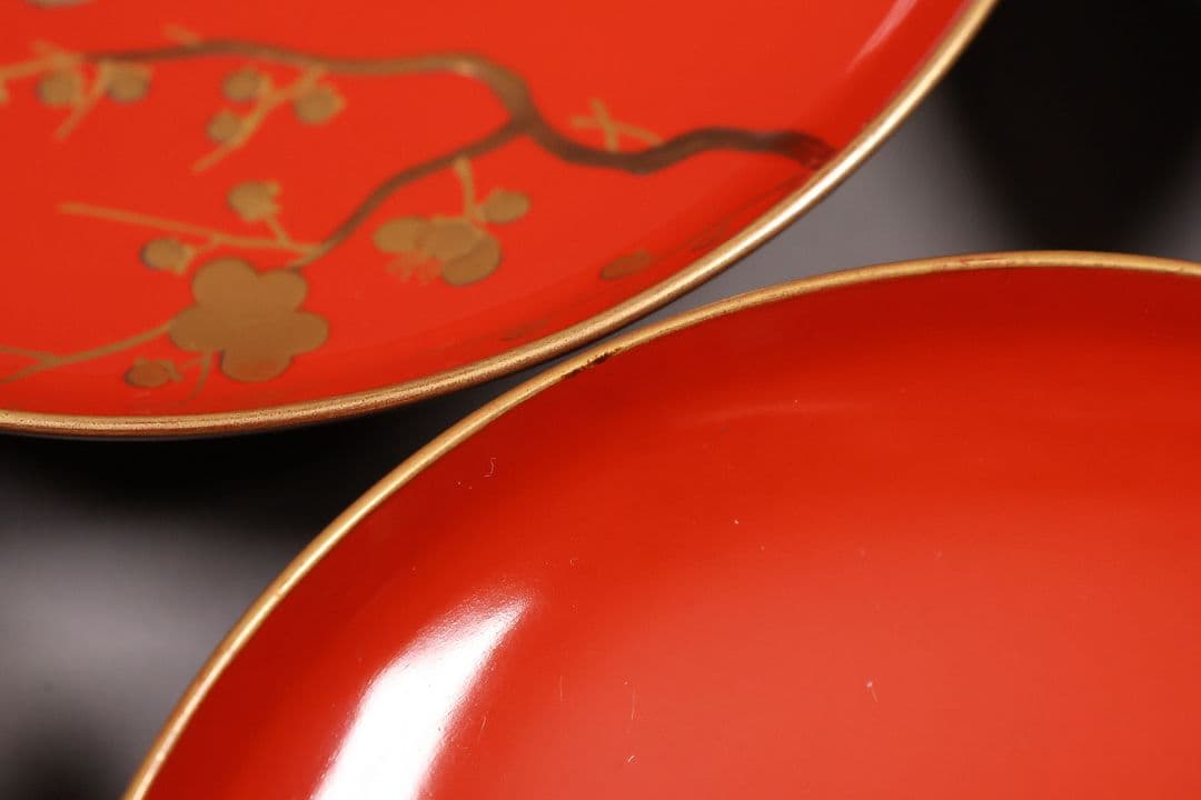 【CM248】時代木製漆器 松竹梅 金蒔絵 朱塗 引盃 五客 木製漆器 小皿 杯