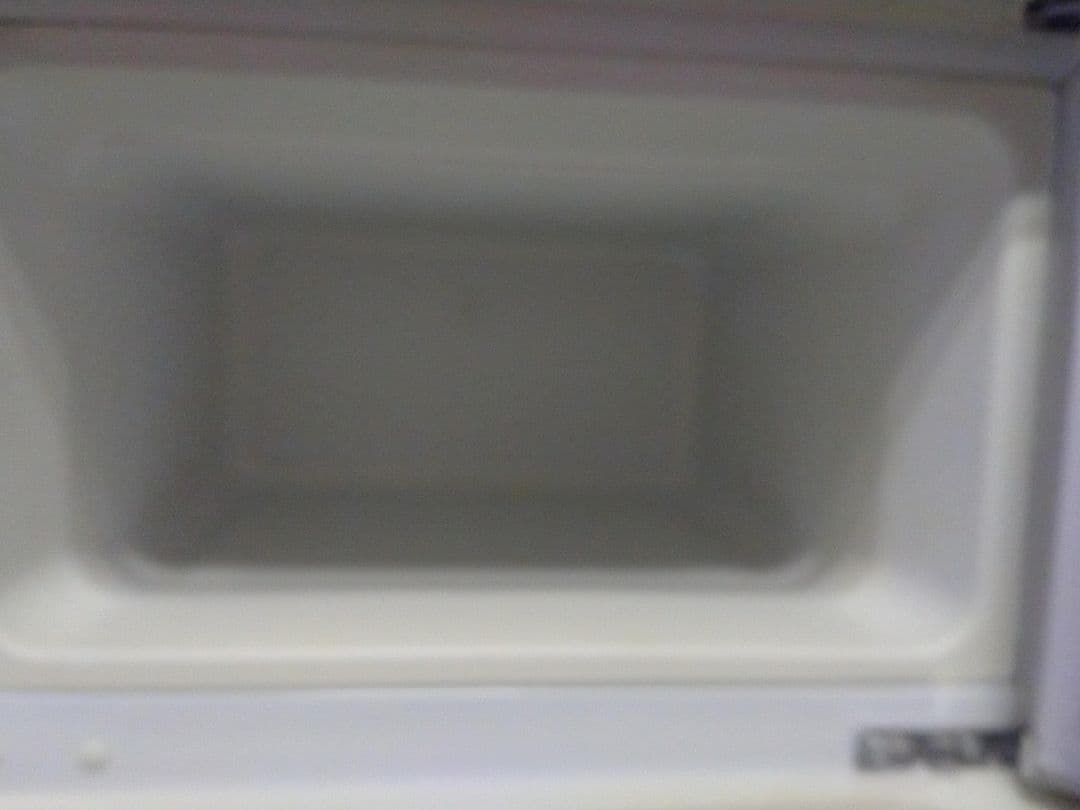 ノンフロン冷凍冷蔵庫 YRZ-C09B1 90L 2015年製 送料込み